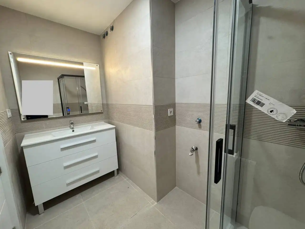 Badezimmer von Wohnung zur Miete in Granollers mit Heizung und Parkett