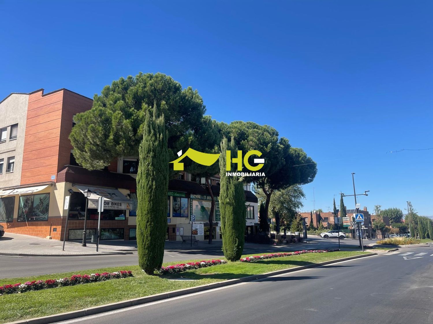 Premises for sale in Villaviciosa de Odón  with Air Conditioner