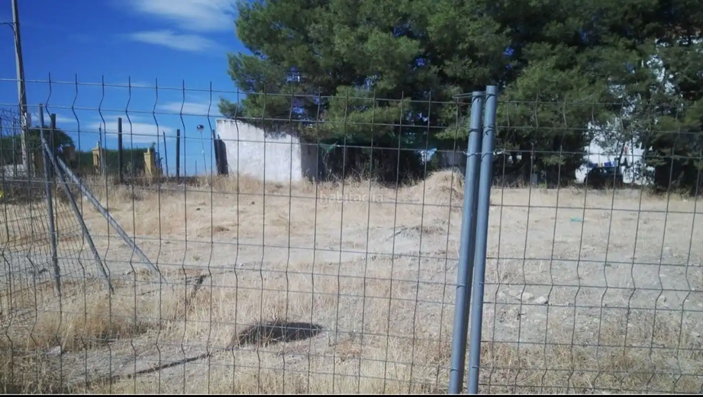 Terreni e lotti in vendita a Calle Mirasierra 21