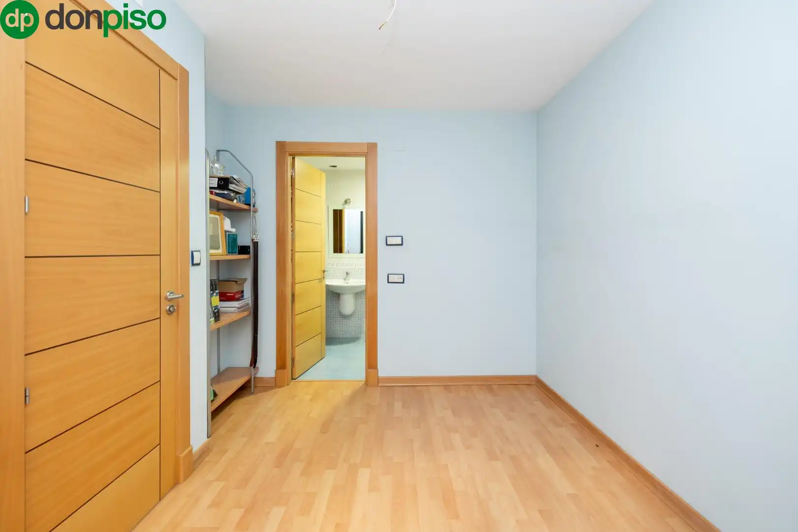 Bedroom of Houses for sale in Granada  with Air Conditioner, Heating and Terrace