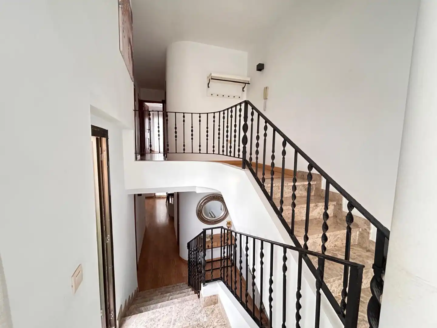 Casa o chalet en venta en Chiva con Aire acondicionado y Terraza