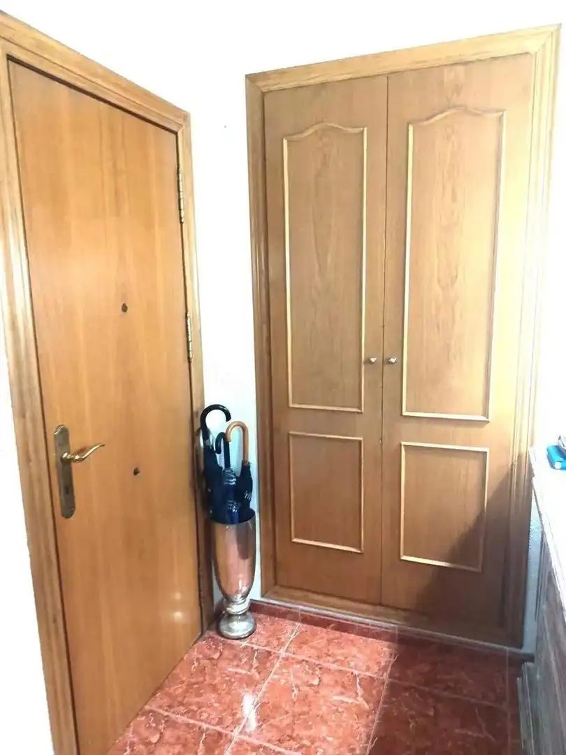 Habitación de Piso en venta en Valencia con Amueblado y Balcón