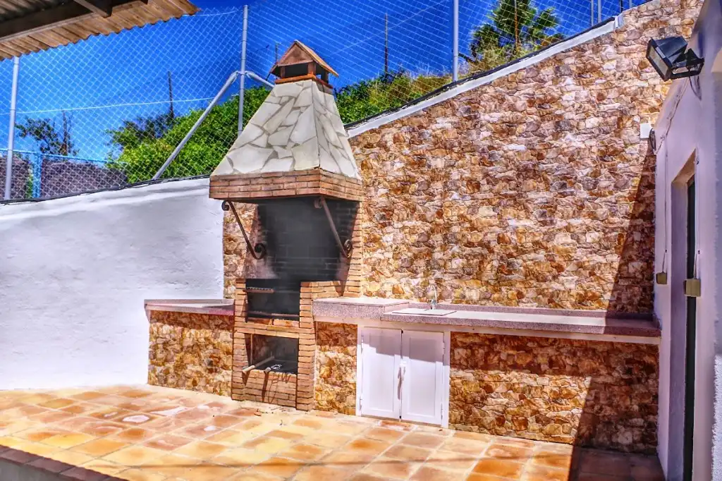 Terrasse von Country house zum Verkauf in Vélez-Málaga mit Klimaanlage, Privatgarten und Terrasse
