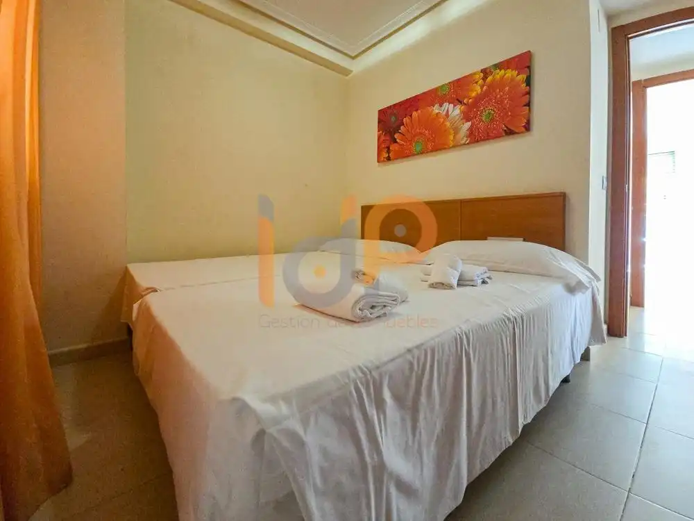 Habitación de Apartamento en venta en Vera con Aire acondicionado, Terraza y Amueblado