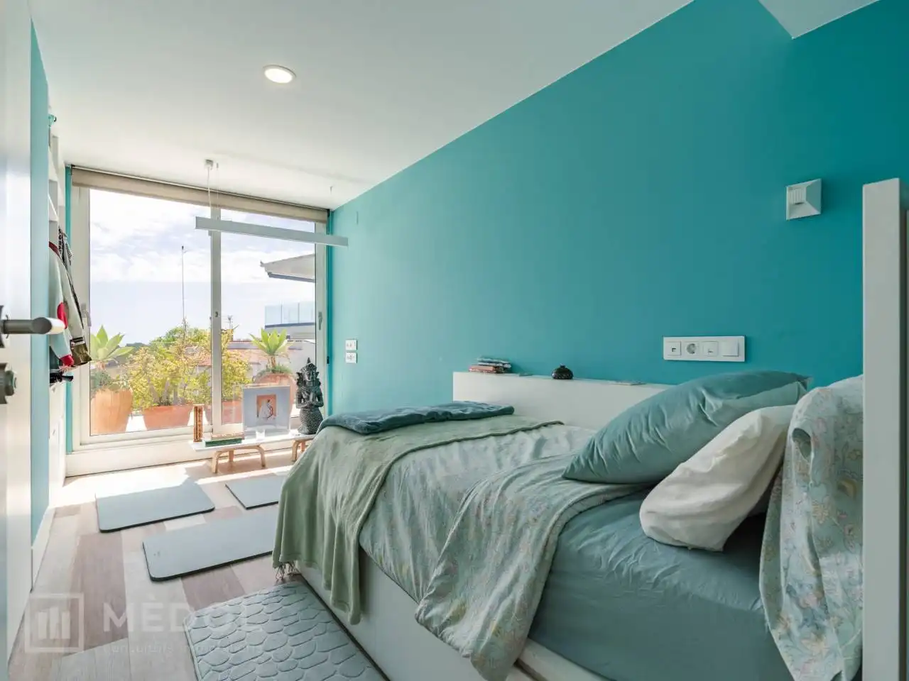 Habitación de Casa adosada en venta en Tarragona con Aire acondicionado, Calefacción y Jardín privado