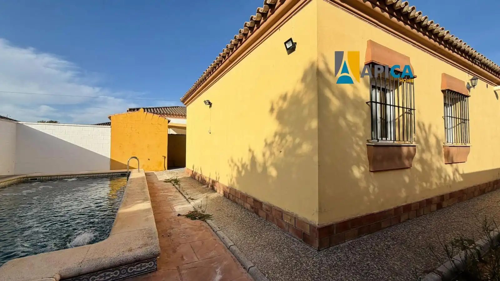 Xalet amb piscina en venda a Los Franceses – La Vega