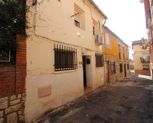 Vista exterior de Casa adosada en venda en Torrelaguna amb Aire condicionat i Calefacció