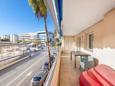 Apartament amb balcó en venda a Nueva Andalucía