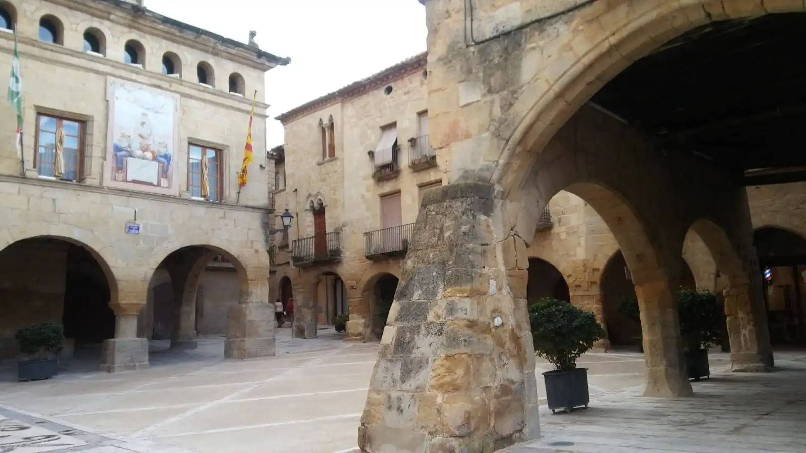 Einfamilien-Reihenhaus zum Verkauf in El Pinell de Brai mit Klimaanlage, Heizung und Terrasse