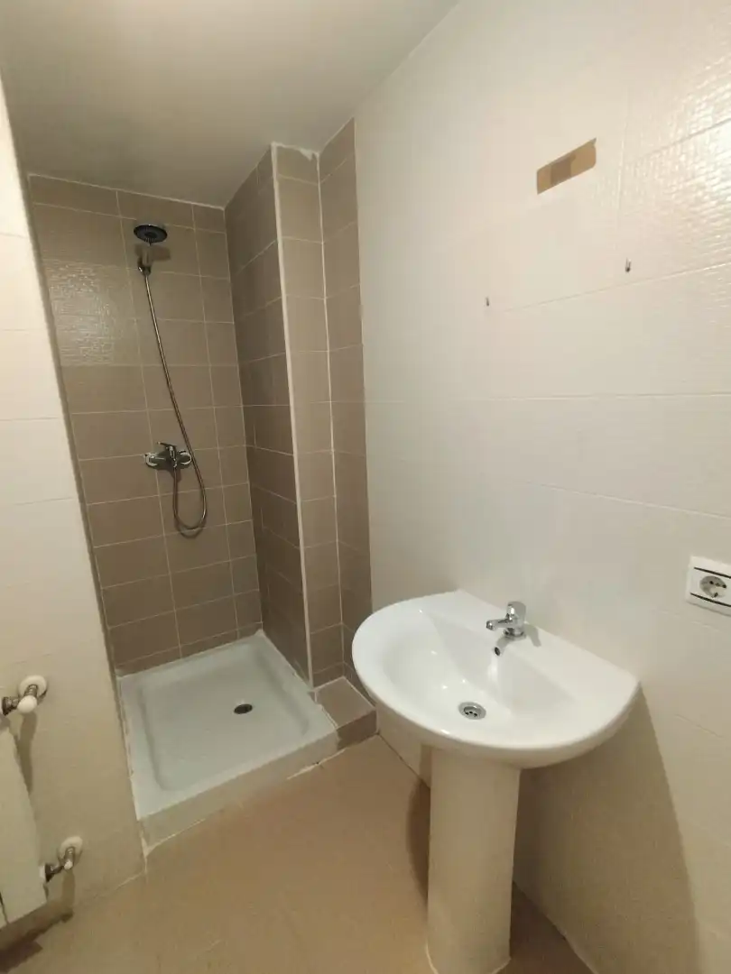 Badezimmer von Wohnung zur Miete in Collado Villalba mit Heizung, Parkett und Terrasse