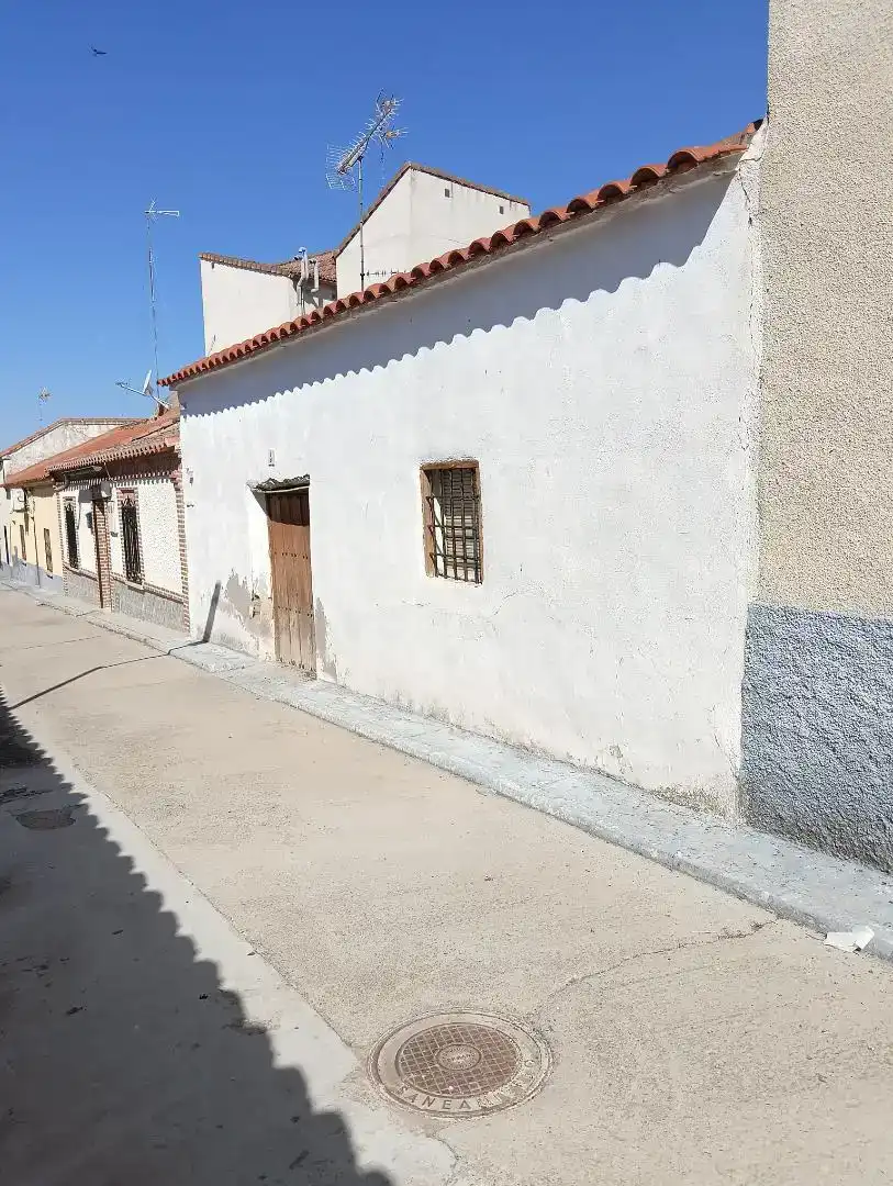 Vista exterior de Residencial en venda en Cebolla
