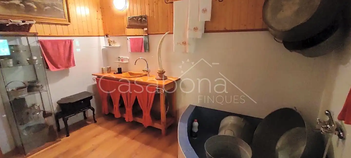 Baño de Finca rústica en venta en Arbúcies con Jardín privado, Terraza y Amueblado