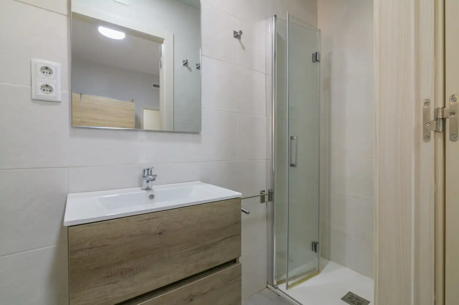 Baño de Piso en venta en Viladecans con Terraza