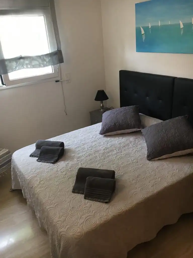 Habitación de Apartamento en venta en Castell d'Aro, Platja d'Aro i s'Agaró con Aire acondicionado, Calefacción y Terraza