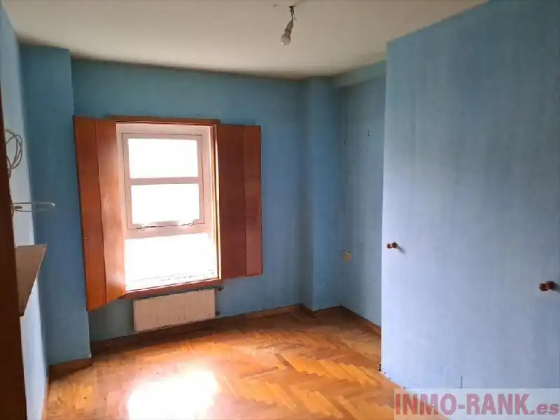 Habitación de Piso en venta en Vigo  con Trastero