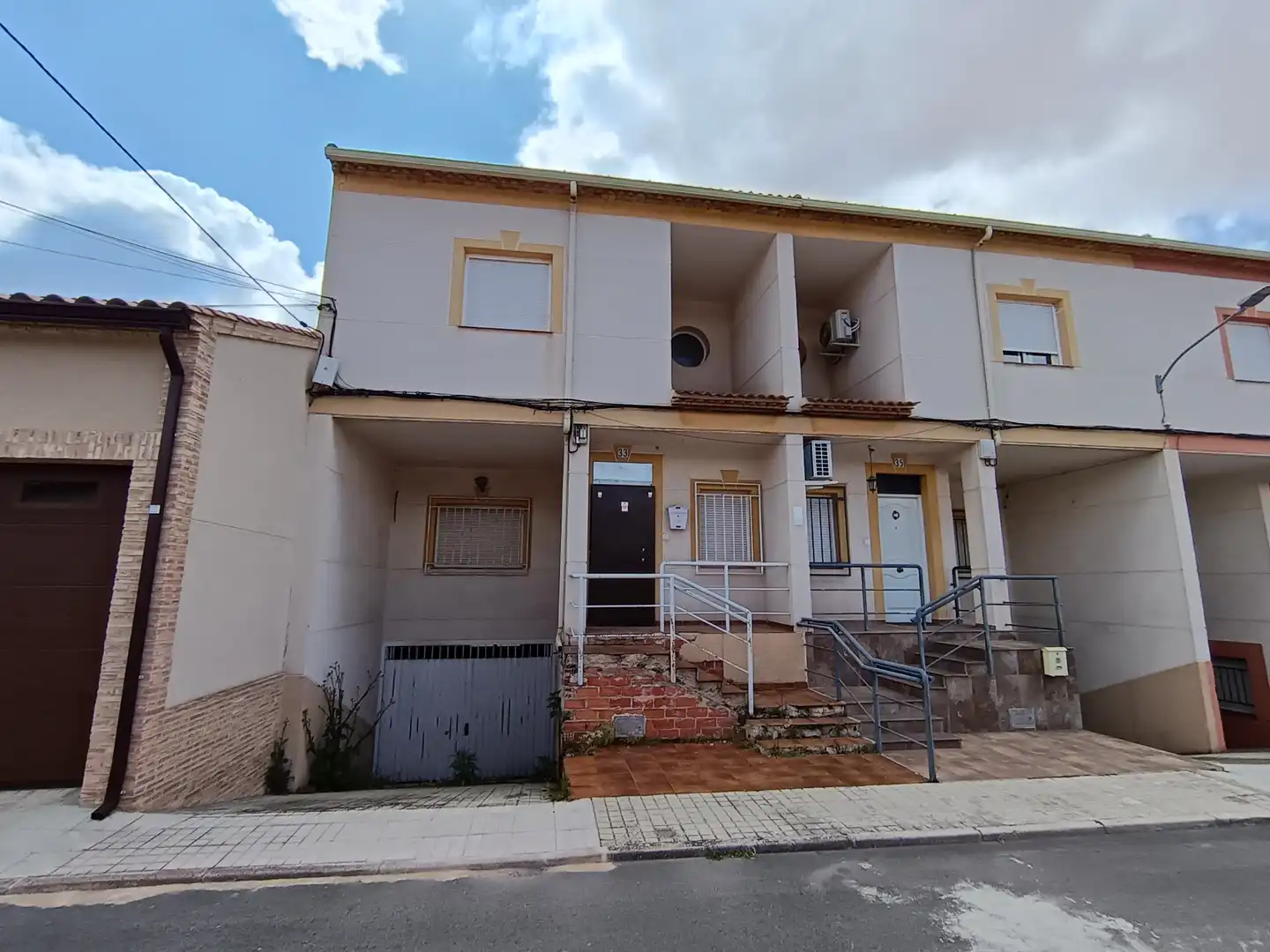 Casa adosada en venta en Calle Granátula, Moral de Calatrava