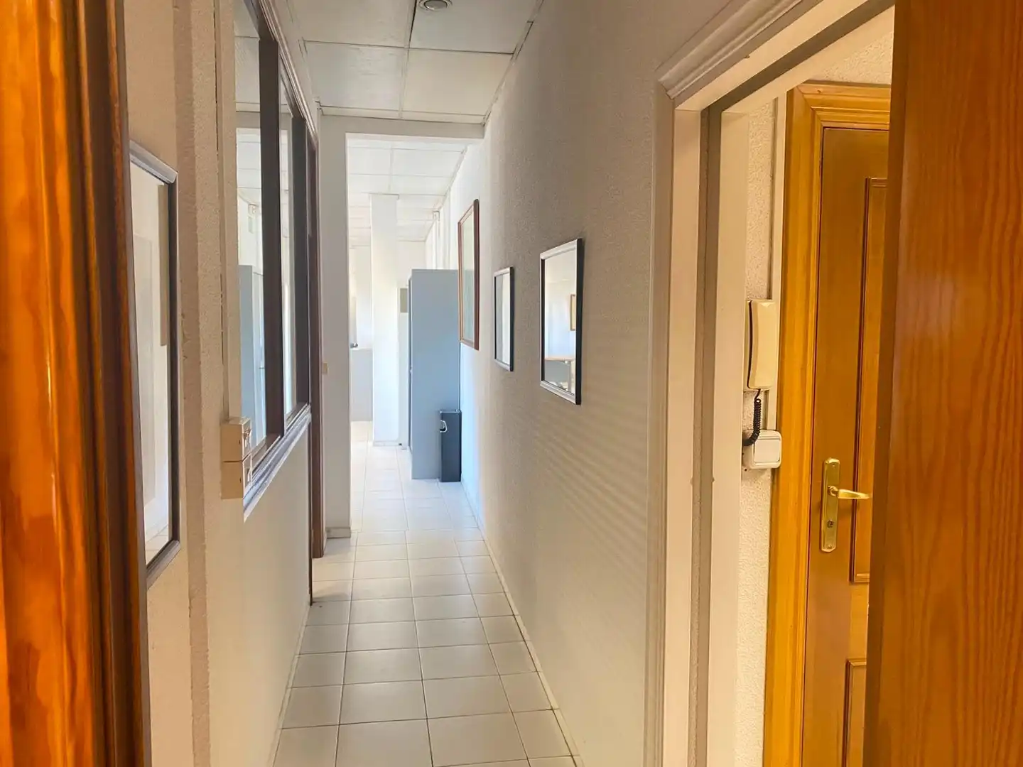 Office for rent in Calle de Juan XXIII, Barrio del Ave