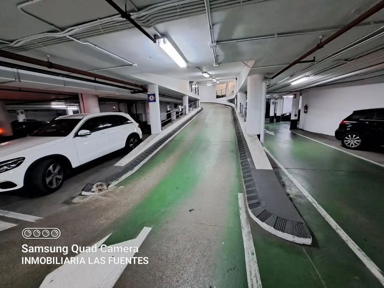 Parking de Piso de alquiler en Zaragoza con Aire acondicionado, Calefacción y Terraza