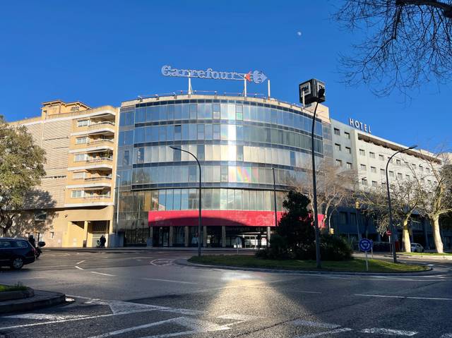 Garaje en Alquiler en Avinguda de Marià Fortuny, 83 en Mestral