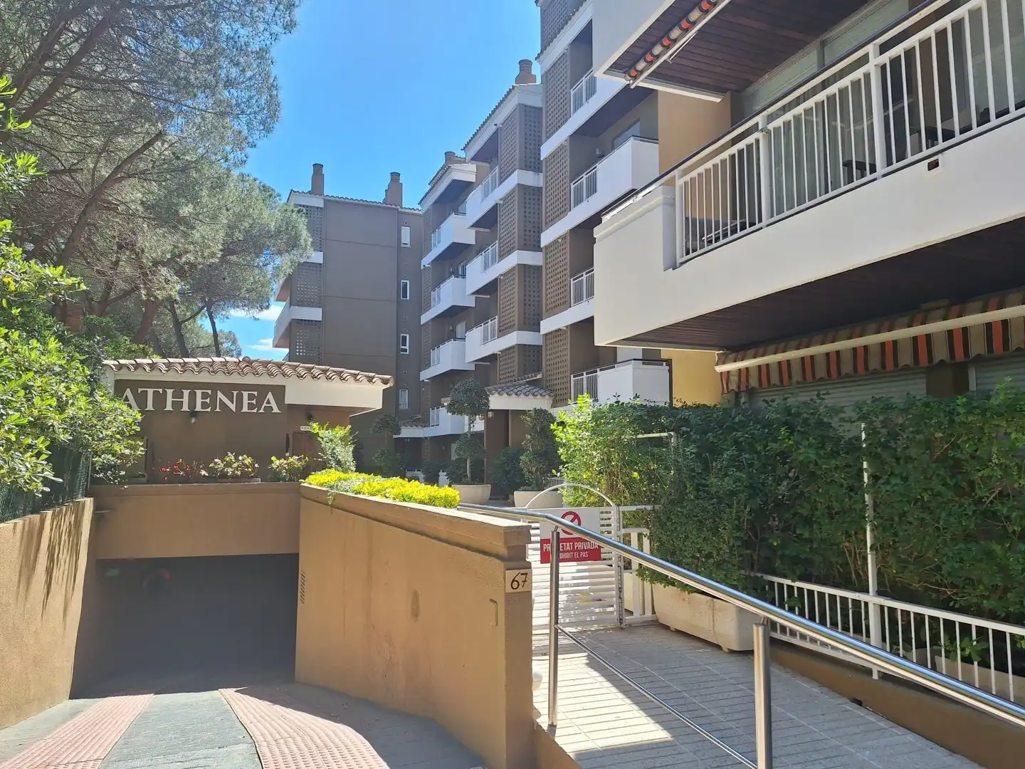 Vista exterior de Apartamento en venta en Castell d'Aro, Platja d'Aro i s'Agaró con Calefacción, Terraza y Amueblado