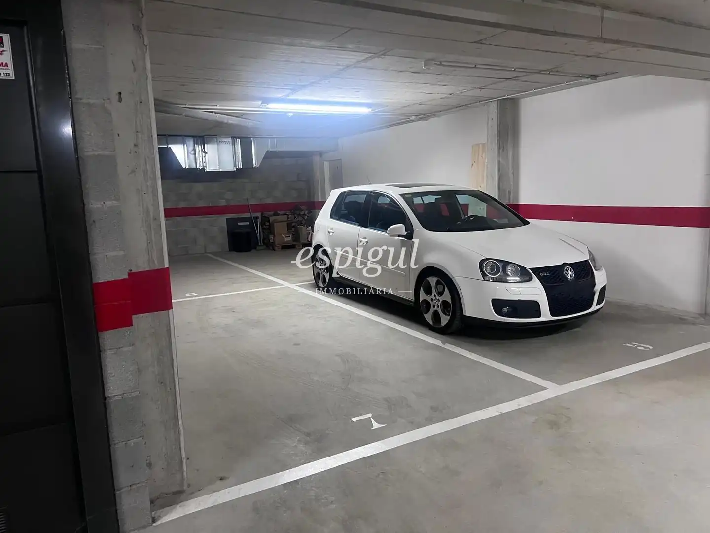 Parkplatz von Garage zum Verkauf in Fornells de la Selva