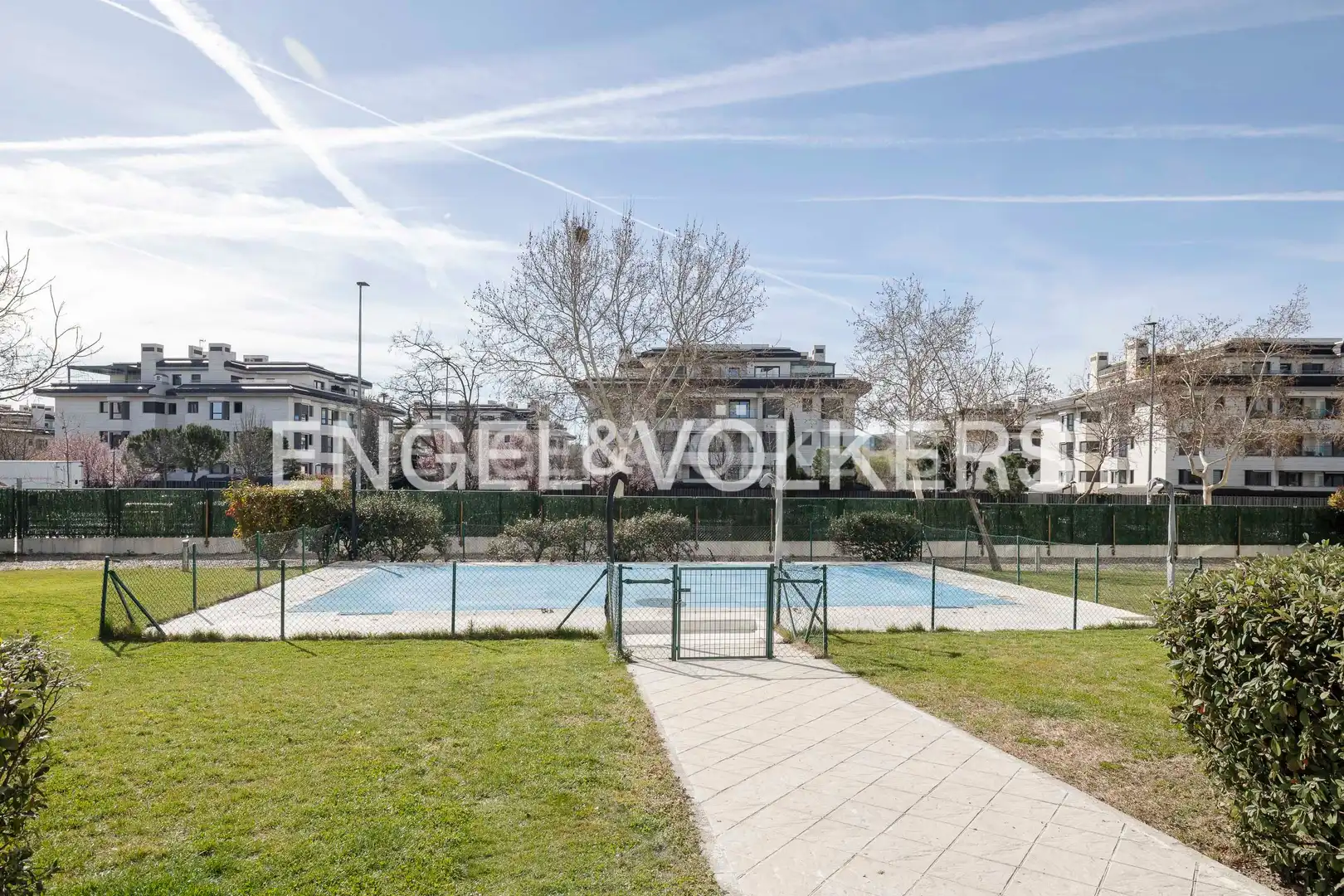Swimming pool of Lofts for sale in San Sebastián de los Reyes  with Air Conditioner, Heating and Swimming Pool