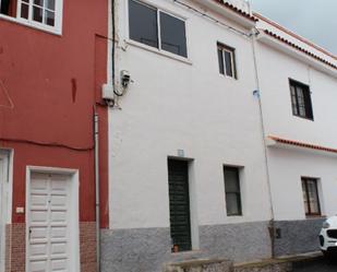 Vista exterior de Casa adosada en venda en Icod de los Vinos