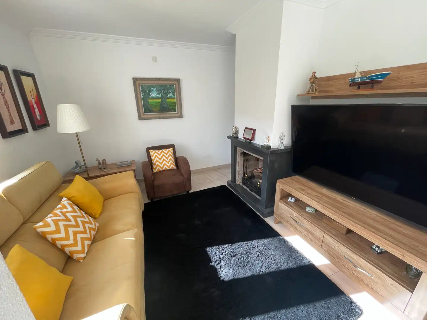 Sala d'estar de Pis en venda en Sant Joan Les Fonts amb Calefacció i Balcó