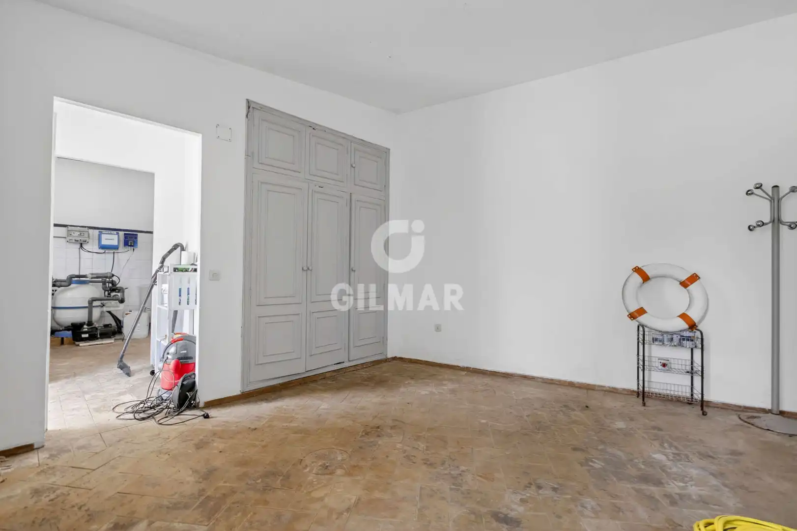 Houses for sale in Tomares  with Heating, Private garden and Swimming Pool