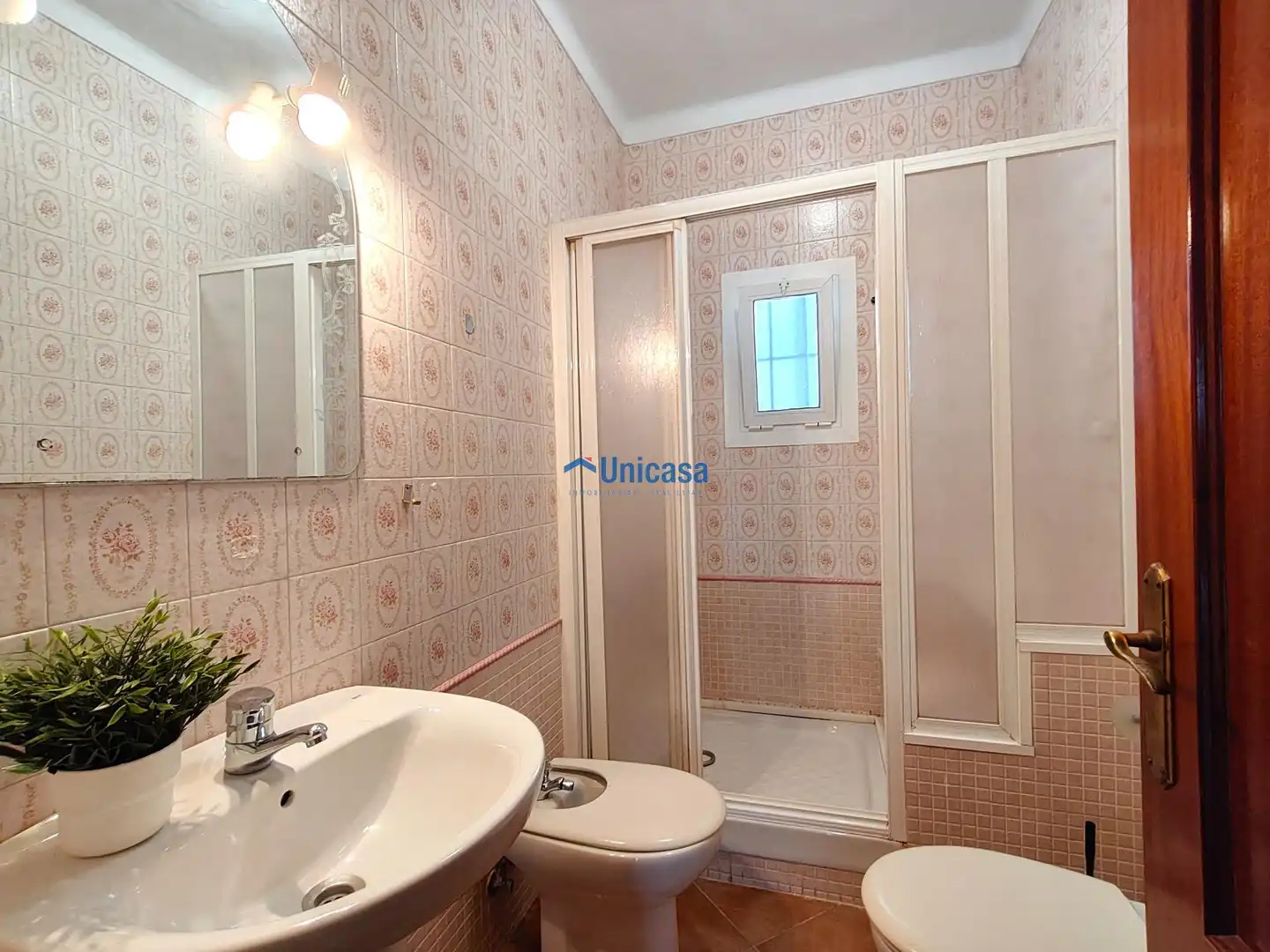 Baño de Piso en venta en Málaga con Trastero y Amueblado