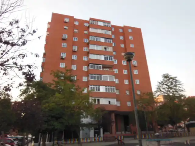 Vista exterior de Pis en venda en Leganés