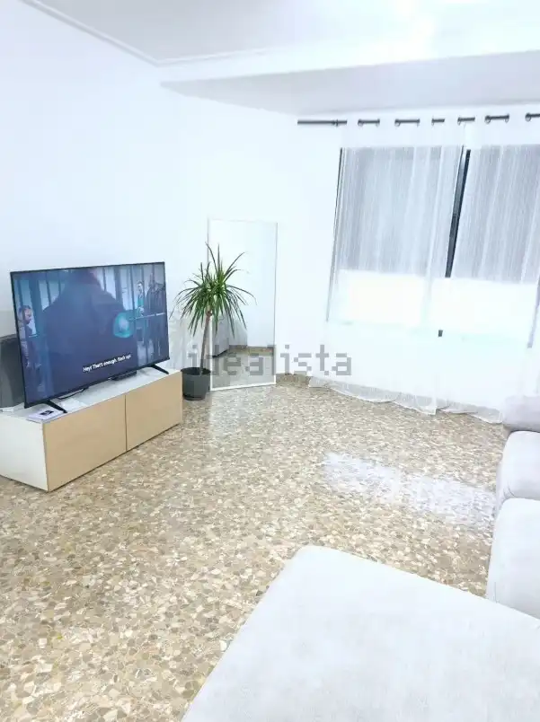 Living room of Flat for rent in Silla  with Air Conditioner, Furnished and Oven