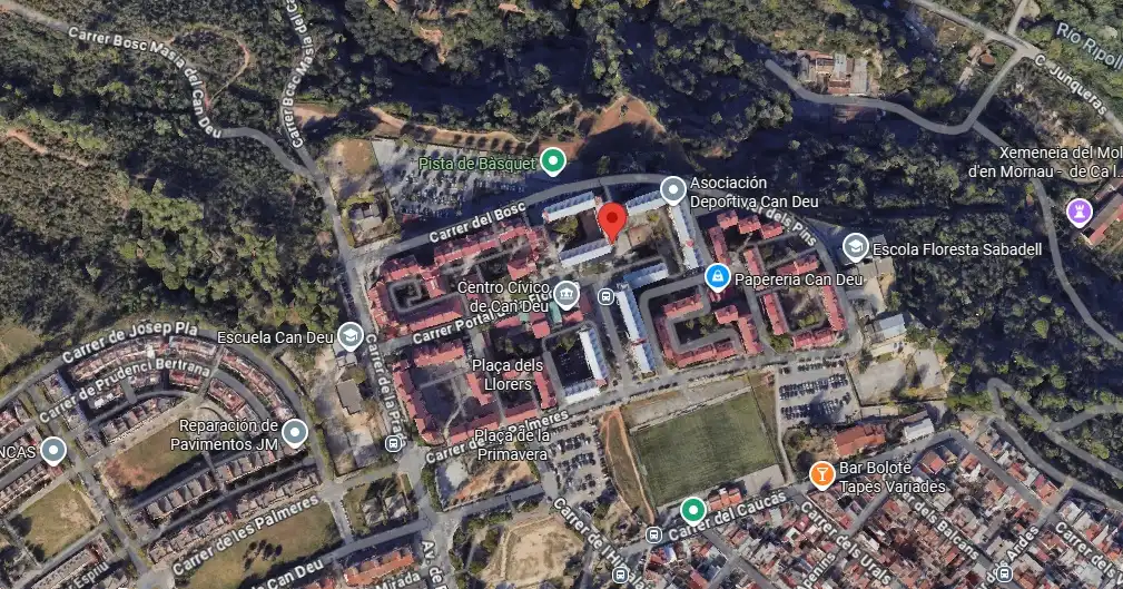 Vista exterior de Pis en venda en Sabadell
