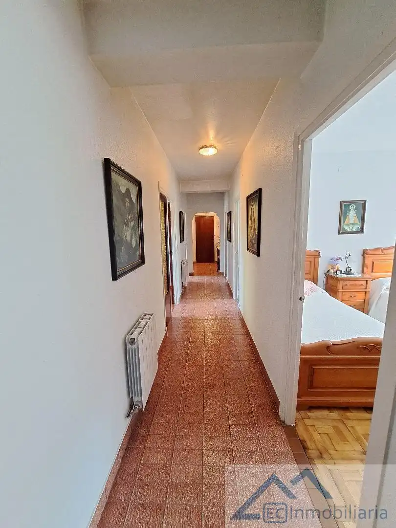 Haus mit Terrasse zum Verkauf in Barrio Arnuero-Palacio, imagen 12