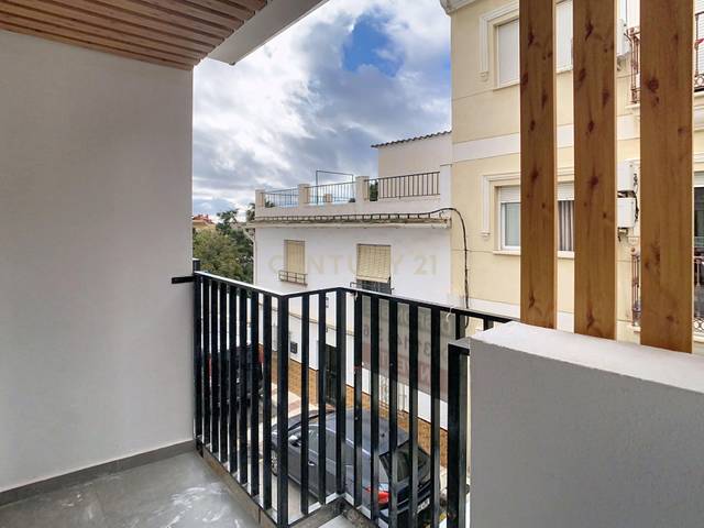 Apartamento en Venta en Calle Picasso, 17, Benalmádena, Spain, -1 en Arroyo de la Miel