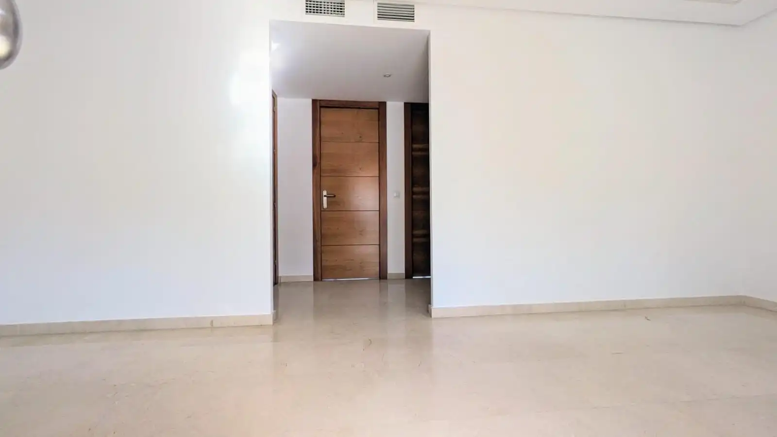 Büro zur Miete in Playa de los Boliches