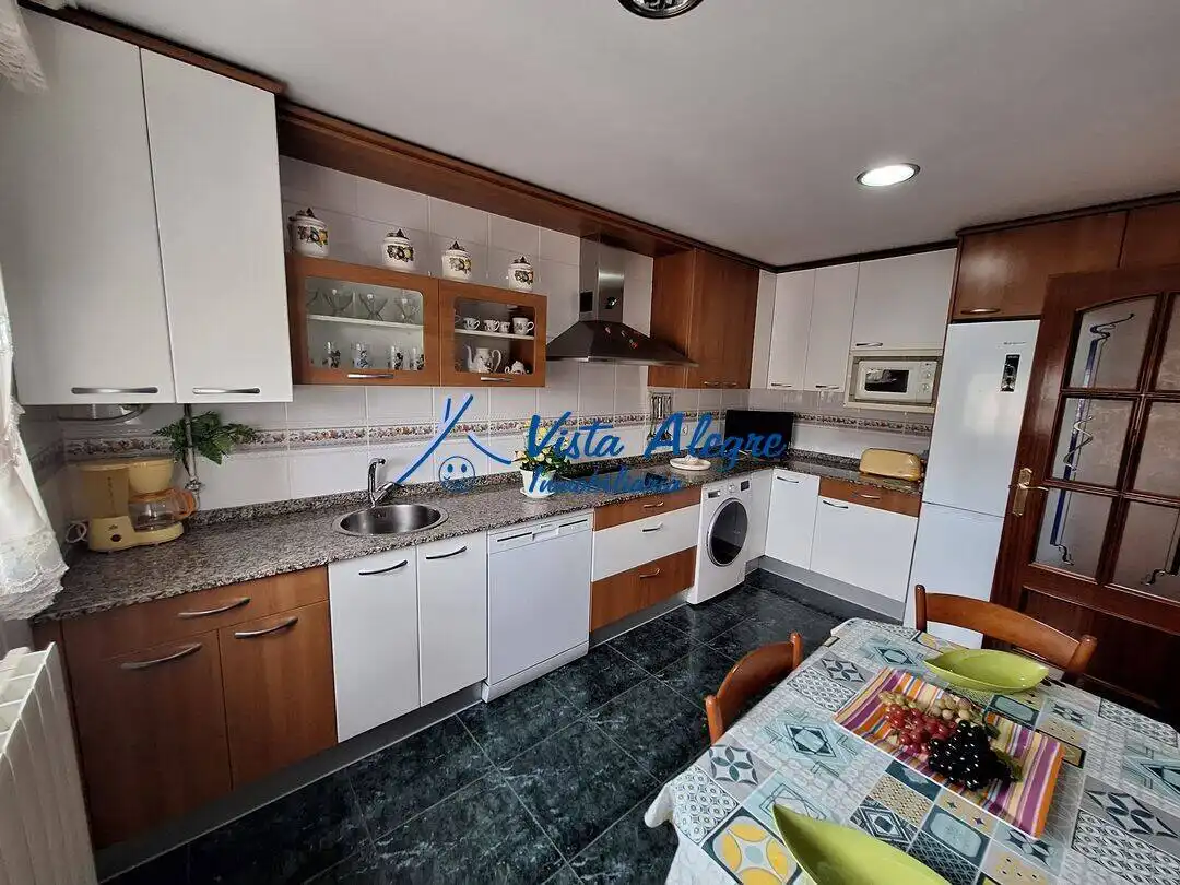 Cocina de Casa adosada en venta en Casalarreina con Calefacción, Jardín privado y Parquet
