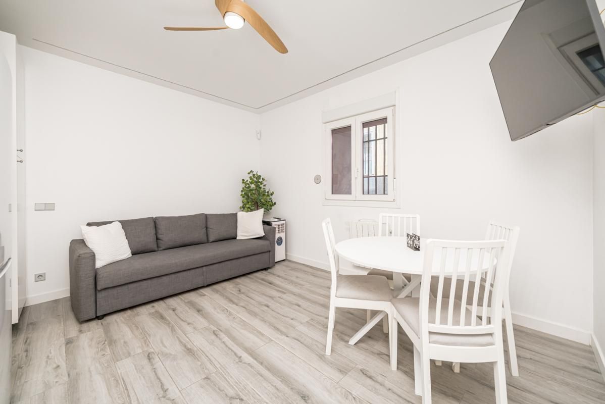 Planta baixa en venda a C. de Ministriles, 6, Embajadores - Lavapiés