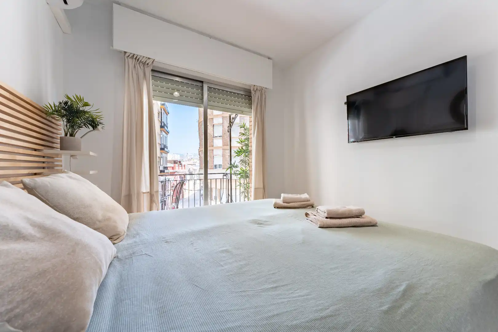 Schlafzimmer von Wohnung zum Verkauf in Málaga mit Klimaanlage, Heizung und Terrasse
