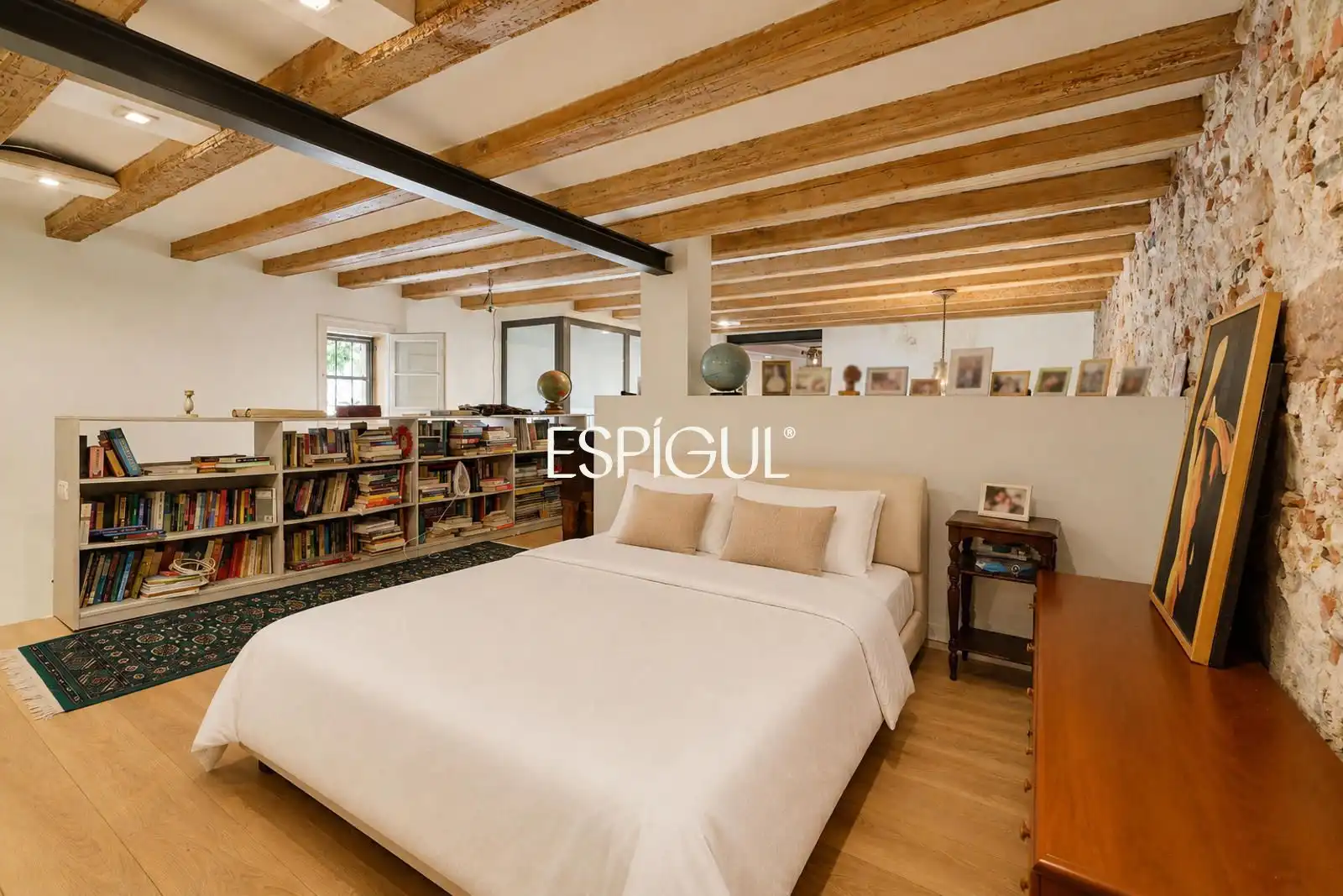 Dormitori de Dúplex en venda en Barcelona amb Calefacció, Parquet i Terrassa