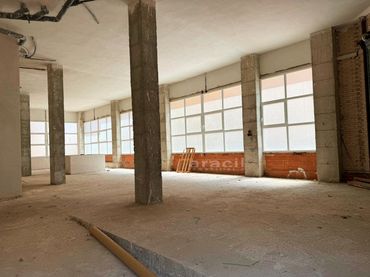 Local comercial de lloguer a Carrer la Llibertat