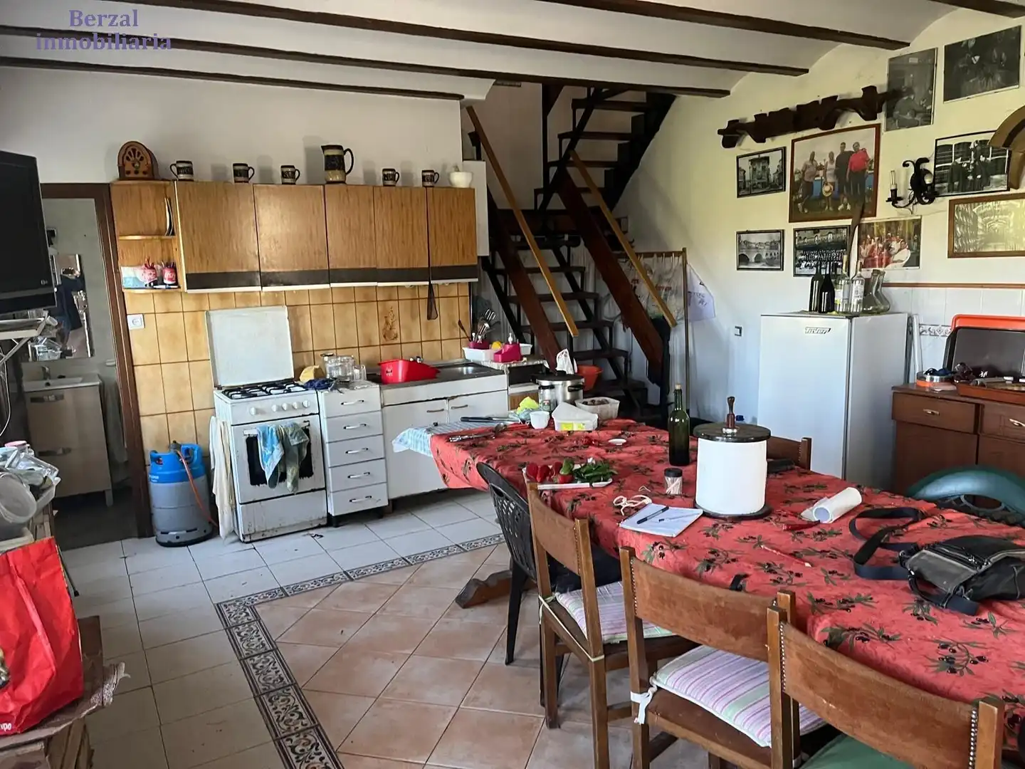 Cocina de Nave industrial en venta en  Logroño