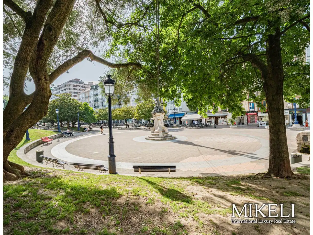 Vista exterior de Piso en venta en Santander con Calefacción, Parquet y Amueblado