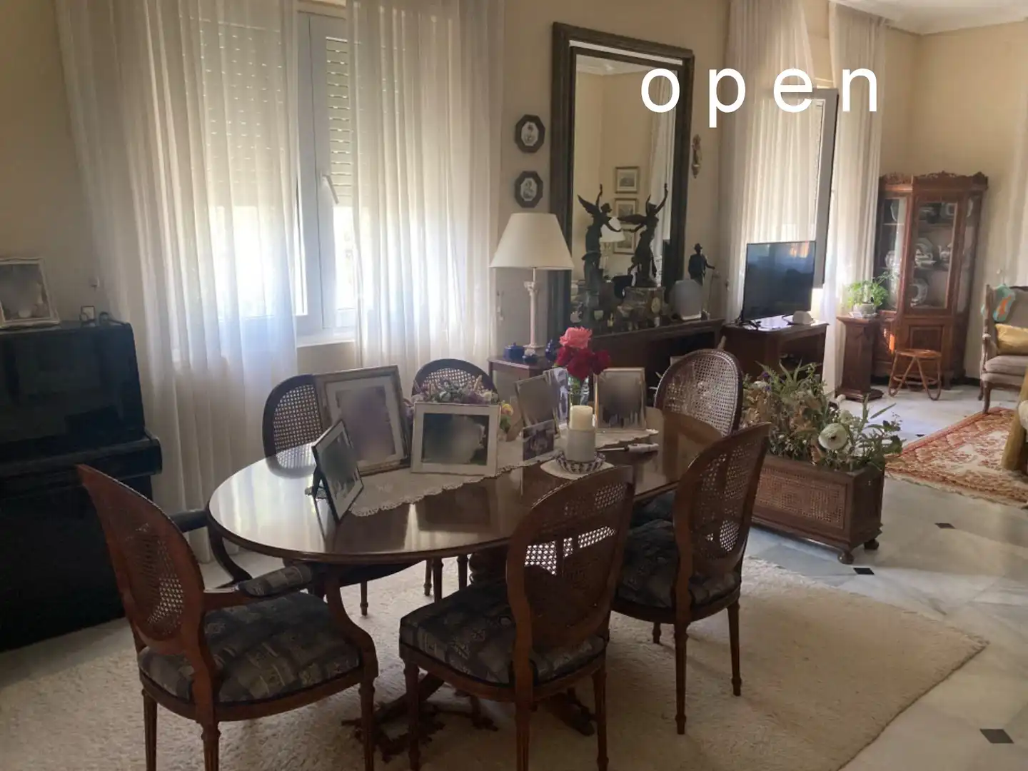 Comedor de Casa o chalet en venta en Córdoba con Aire acondicionado, Calefacción y Jardín privado