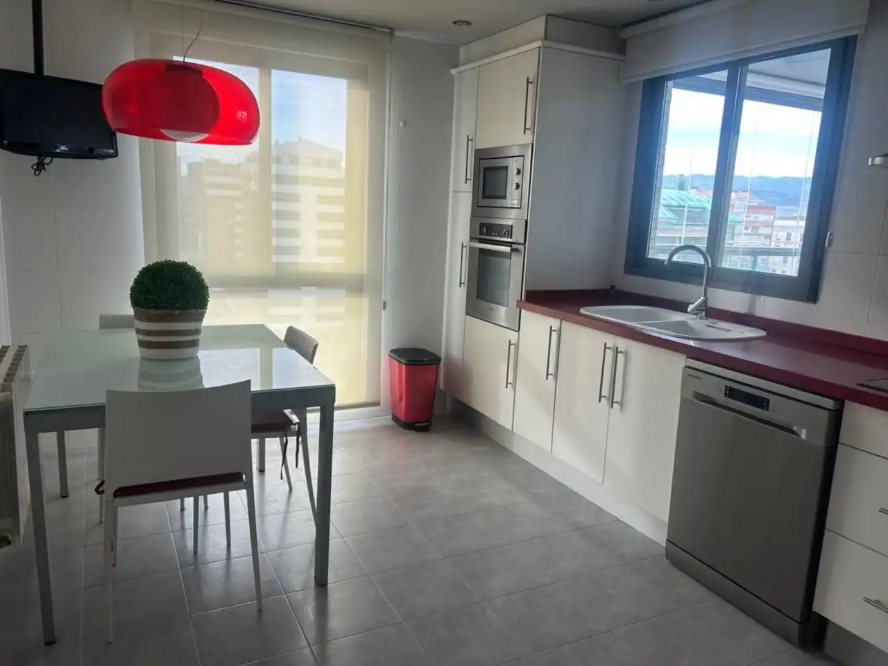 Küche von Dachboden zum Verkauf in Castellón de la Plana / Castelló de la Plana mit Heizung, Terrasse und Abstellraum