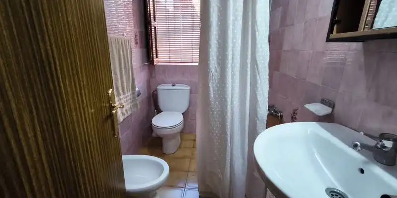 Bany de Casa o xalet en venda en Lorca amb Jardí privat