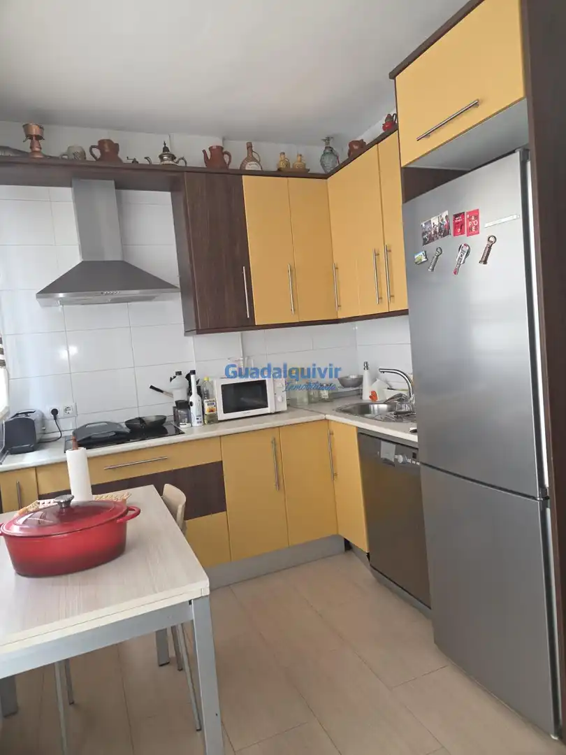 Kitchen of Detached homes for sale in Sevilla  with Air Conditioner, Heating and Terrace