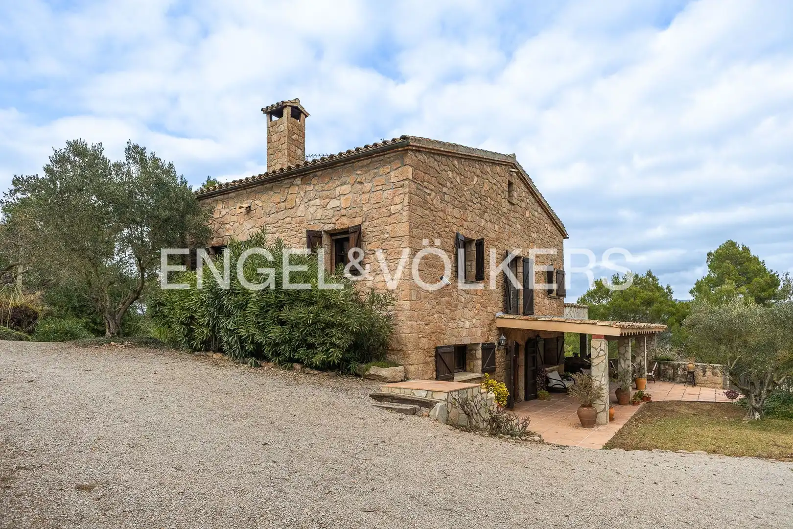 Vista exterior de Finca rústica en venda en Aguilar de Segarra amb Calefacció, Jardí privat i Terrassa