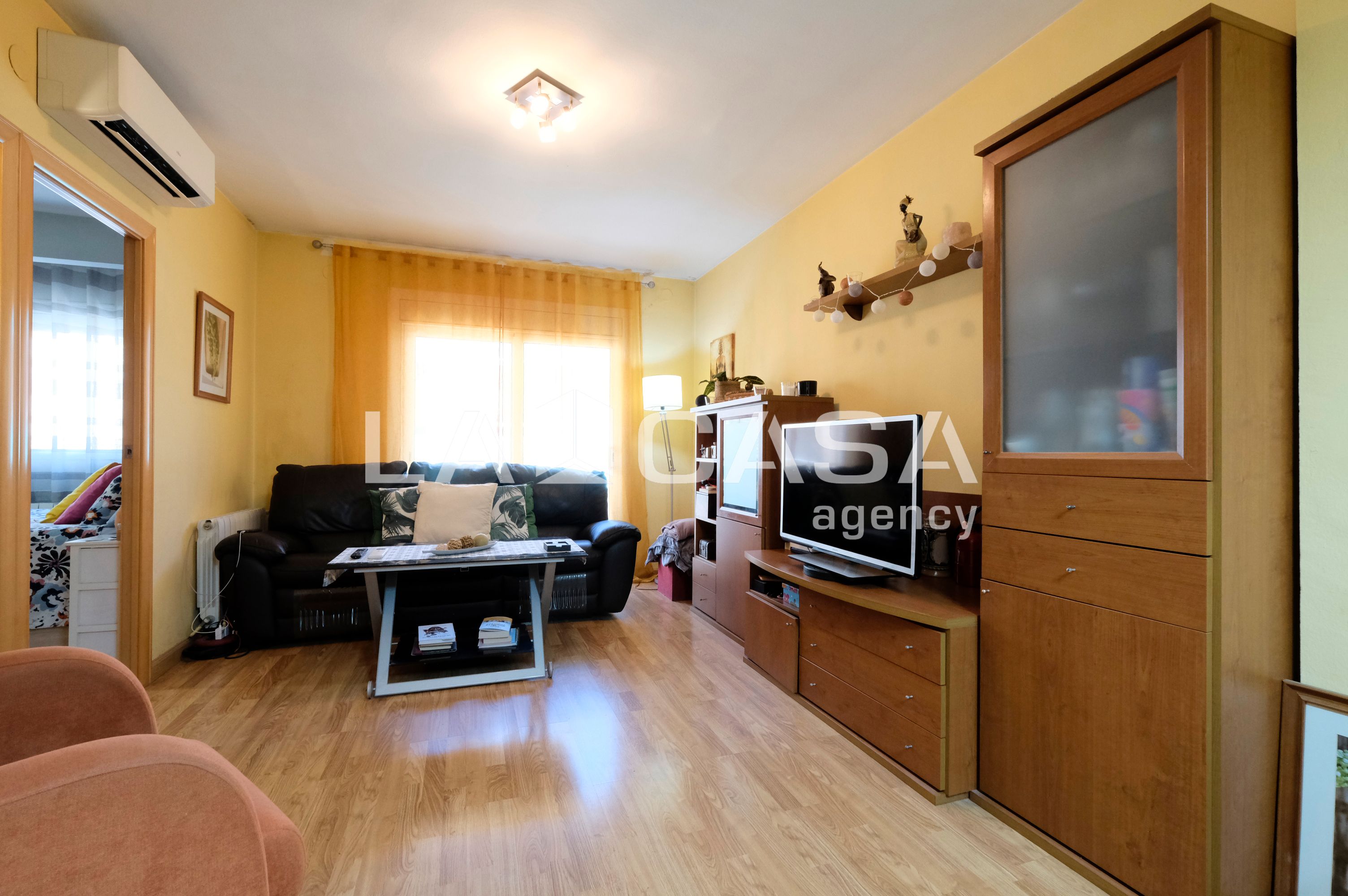 Piso en venta en La Prosperitat, Nou Barris,  Barcelona Capital