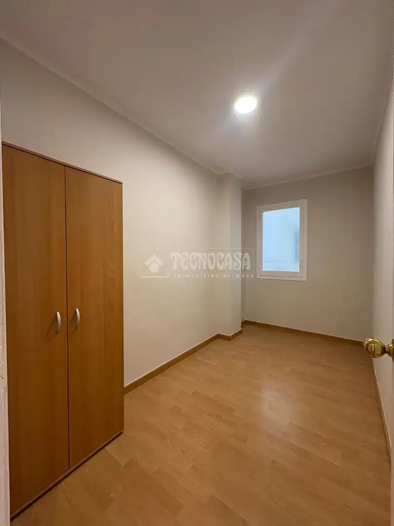 Bedroom of Flat for sale in Barcelona  with Terrace